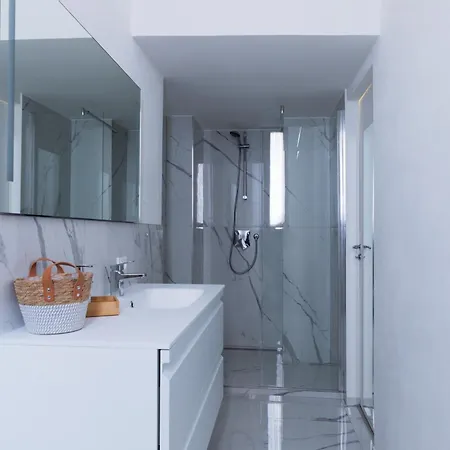 Apartment Modern By Barbarhouse