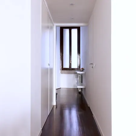 Modern By Barbarhouse * Milan